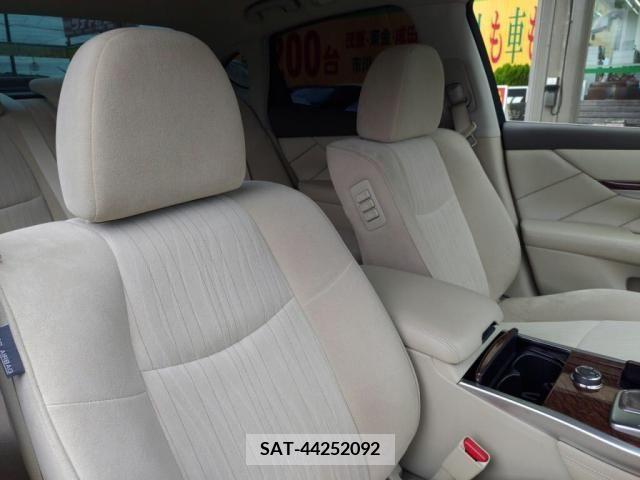 Nissan FUGA 2015-03 396689-20