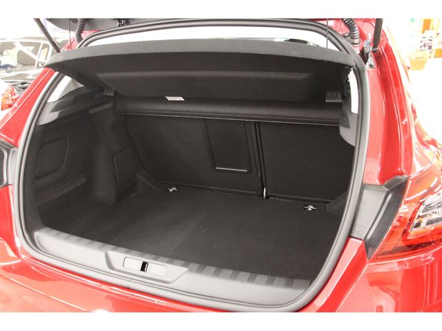 Peugeot 308 2021-03 5463-27