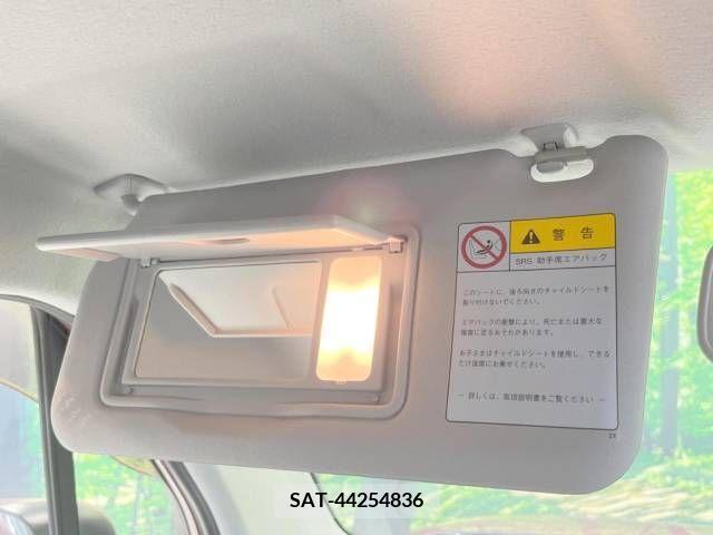 Suzuki MR WAGON 2011-09 280312-4