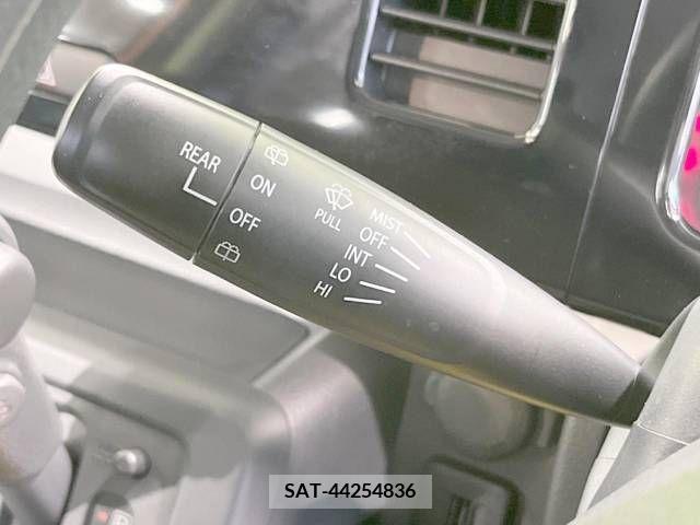 Suzuki MR WAGON 2011-09 280312-6