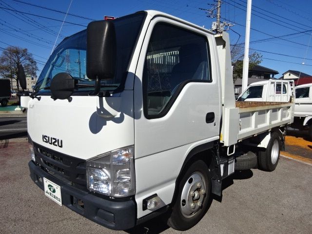 Isuzu ELF TRUCK 2017-04 193791-1