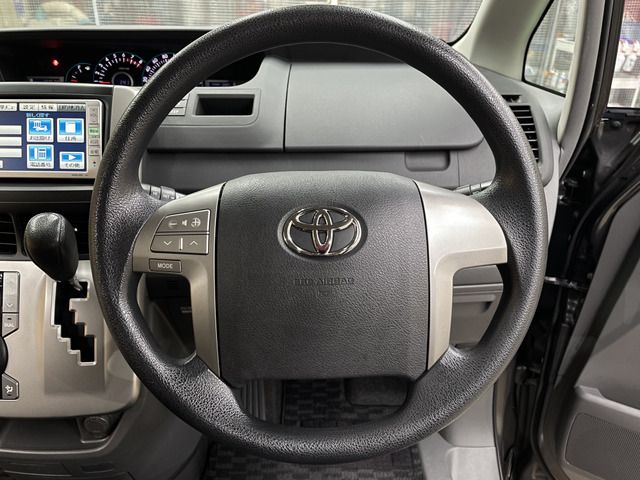 Toyota NOAH 2009-07 21587-9