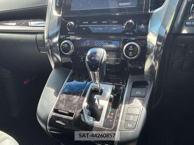 Toyota ALPHARD 2020-10 355350-8