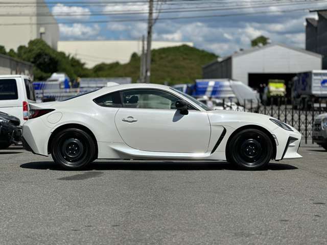 Toyota 86 2023-05 22766-26