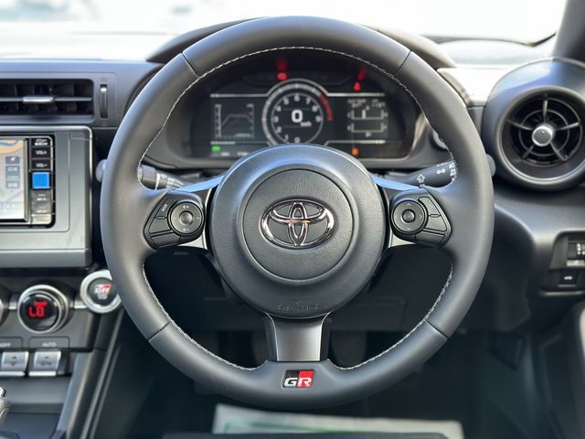 Toyota 86 2023-05 22766-10