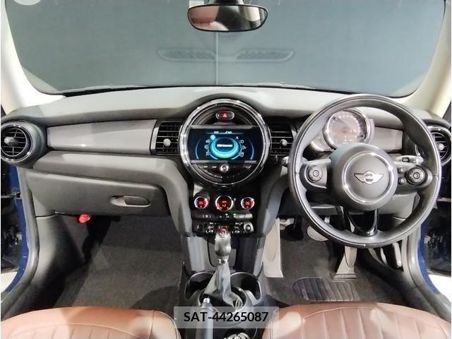 Bmw MINI 2017-02 210309-1