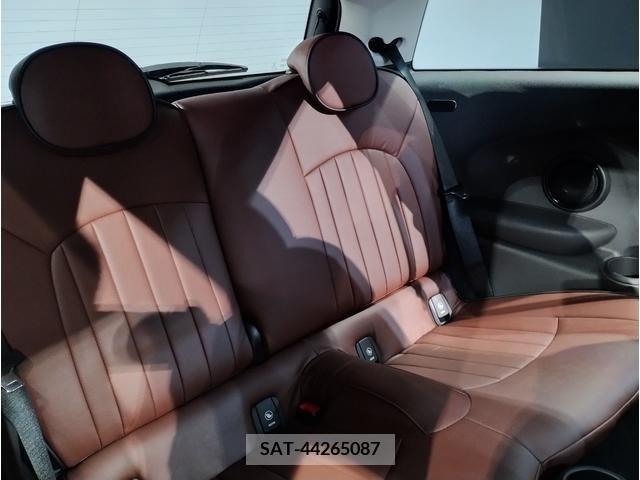 Bmw MINI 2017-02 210309-11
