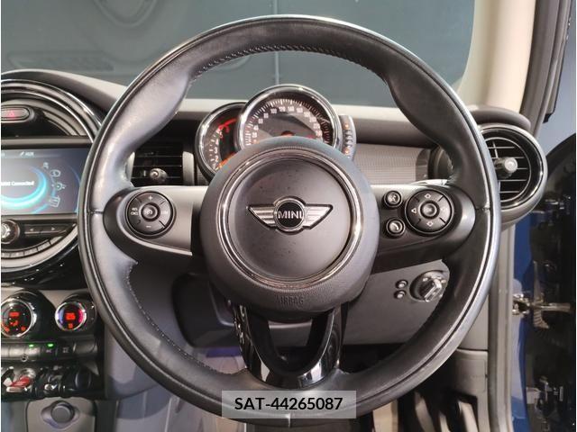 Bmw MINI 2017-02 210309-14