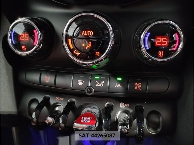 Bmw MINI 2017-02 210309-17