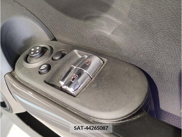 Bmw MINI 2017-02 210309-22