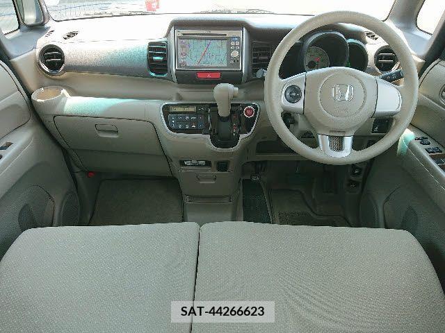 Honda N BOX 2012-02 306431-1