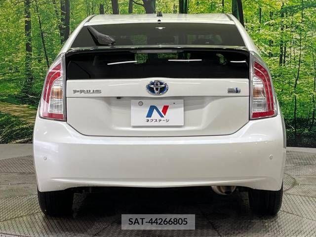Toyota PRIUS 2013-04 349693-15