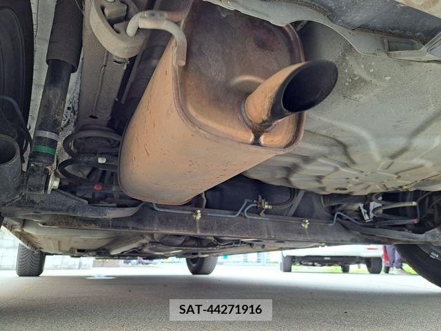 Nissan CUBE 2009-09 358395-23