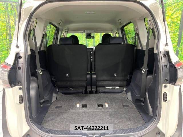 Toyota SIENTA 2017-05 223111-10