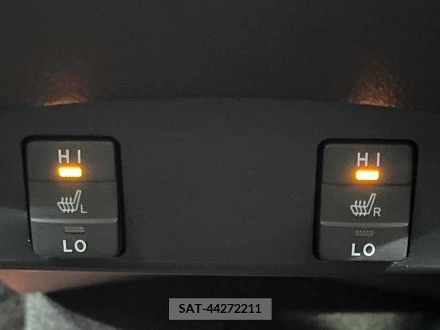 Toyota SIENTA 2017-05 223111-6