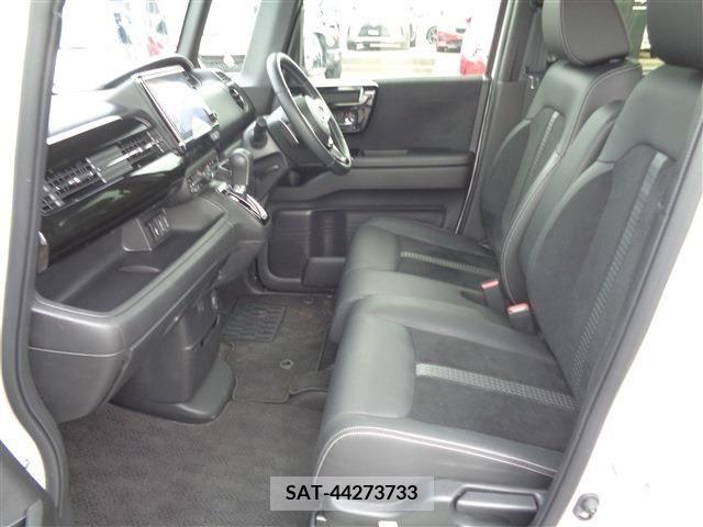 Honda N BOX CUSTOM 2022-08 385935-8
