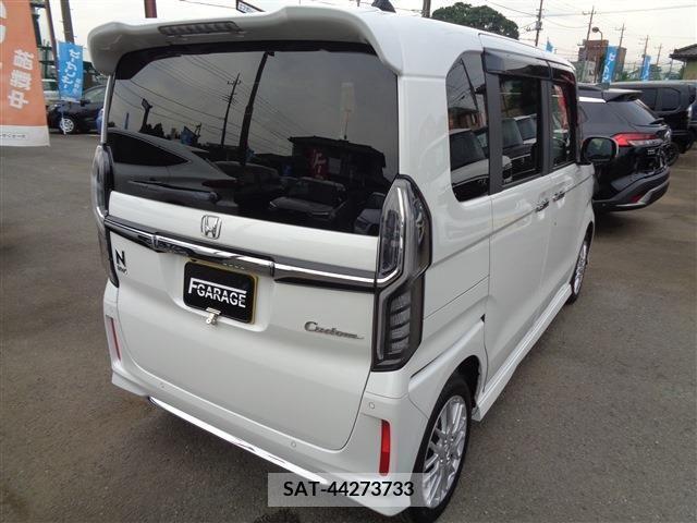 Honda N BOX CUSTOM 2022-08 385935-5