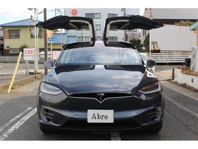 Tesla MODEL X 2017-09 5121-1