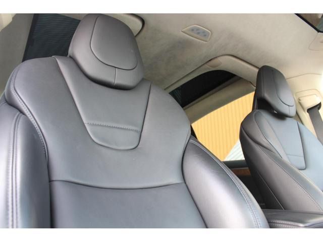 Tesla MODEL X 2017-09 5121-15