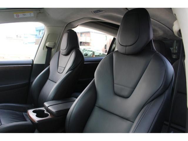 Tesla MODEL X 2017-09 5121-2