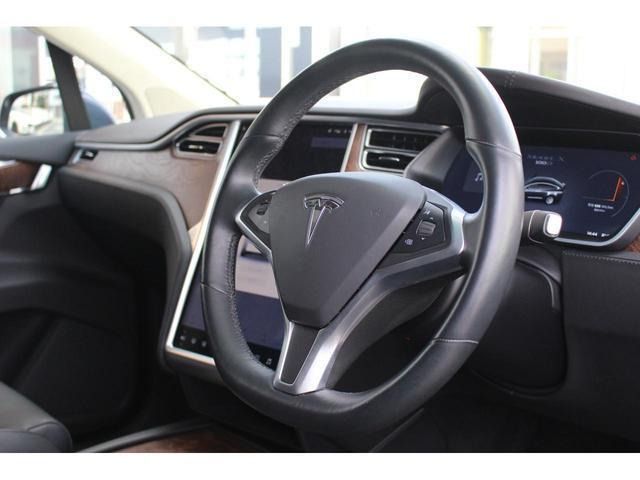 Tesla MODEL X 2017-09 5121-16