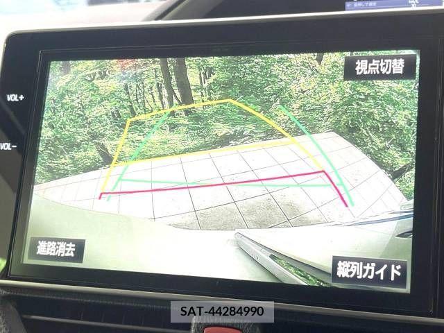 Toyota VOXY 2017-12 224293-3