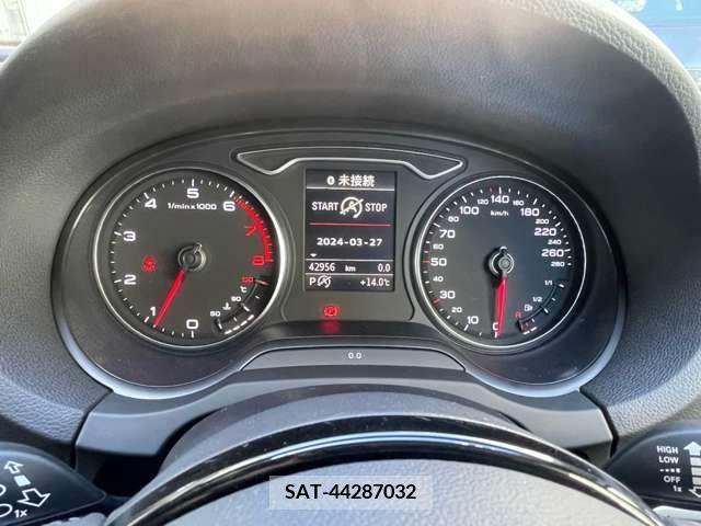 Audi A3 2015-02 373119-15