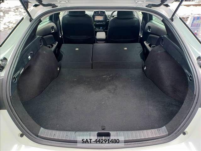 Toyota PRIUS 2021-01 209428-6