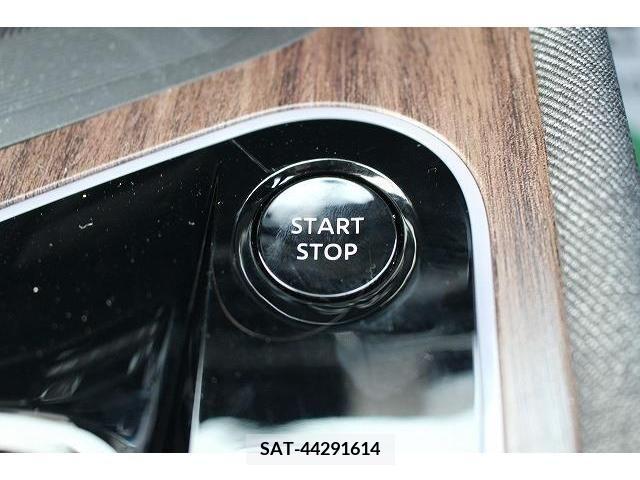Nissan AURA 2021-08 356656-5