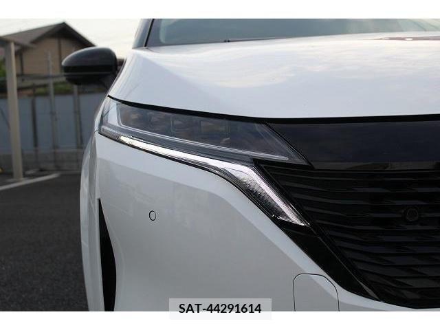 Nissan AURA 2021-08 356656-10