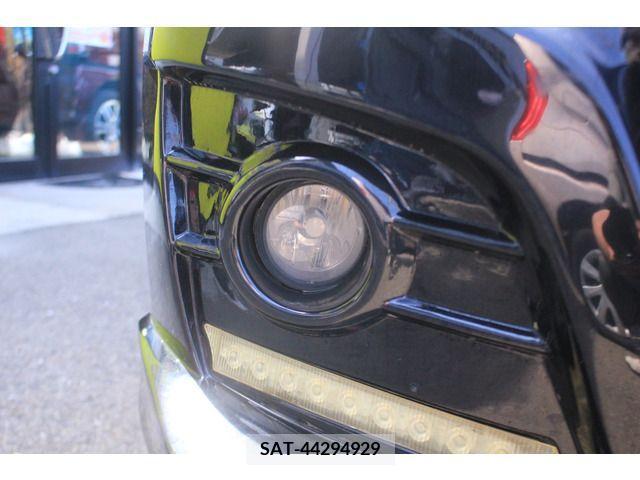 Nissan FUGA 2011-08 232590-12