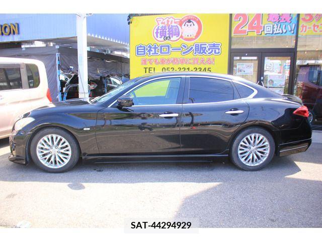 Nissan FUGA 2011-08 232590-16