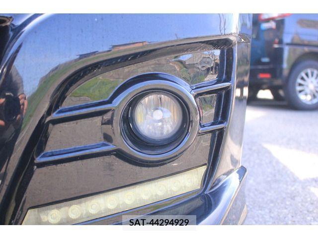 Nissan FUGA 2011-08 232590-13