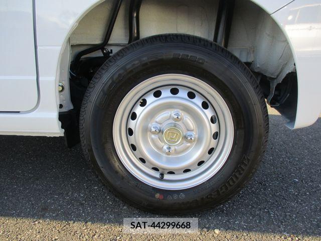 Honda N-VAN 2023-08 206205-14