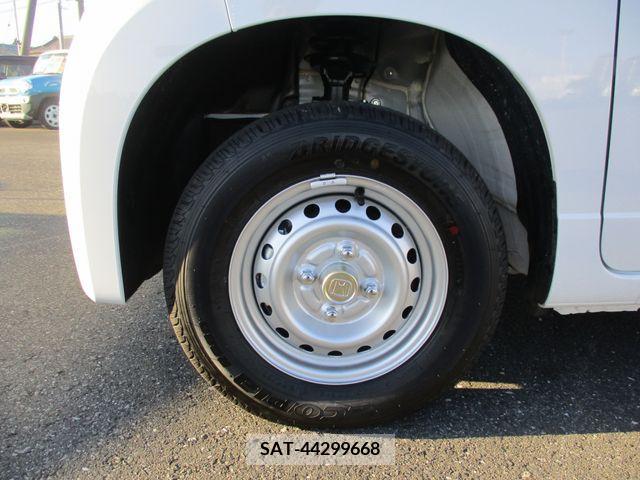 Honda N-VAN 2023-08 206205-15