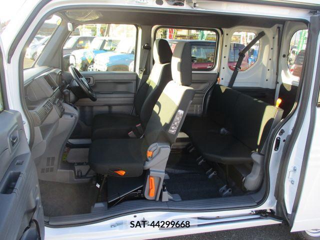 Honda N-VAN 2023-08 206205-28