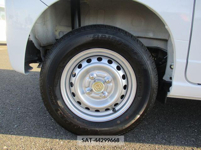 Honda N-VAN 2023-08 206205-11