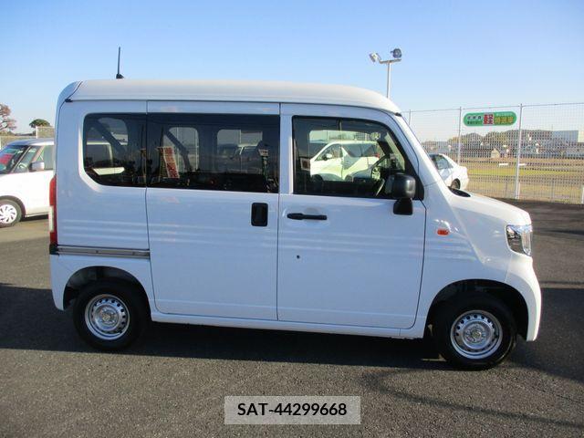 Honda N-VAN 2023-08 206205-1