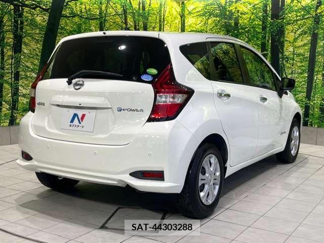 Nissan NOTE 2019-02 340702-16