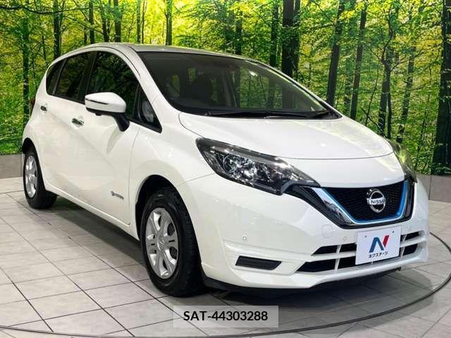 Nissan NOTE 2019-02 340702-15