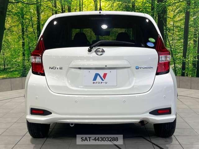 Nissan NOTE 2019-02 340702-14