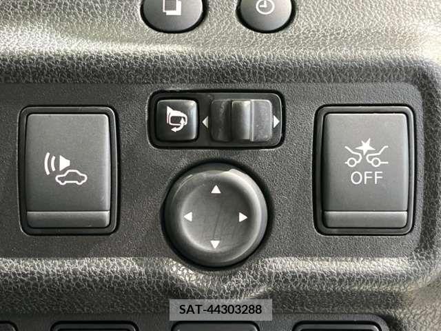 Nissan NOTE 2019-02 340702-2
