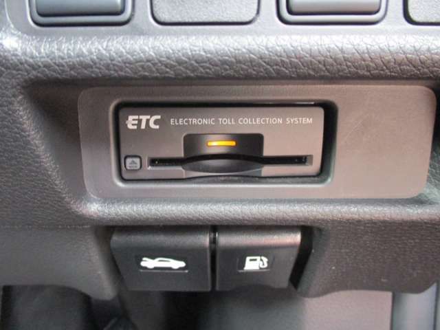 Nissan X-TRAIL 2017-06 3815-12
