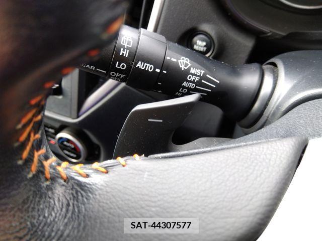 Subaru SUBARU 2017-11 214307-14