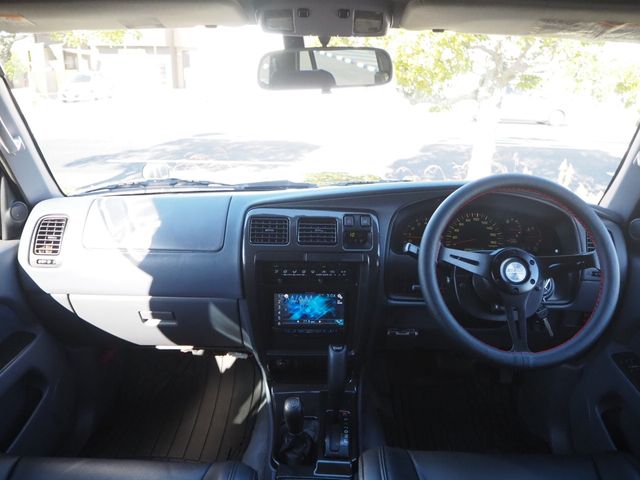 Toyota HILUX SURF 1998-01 183321-13