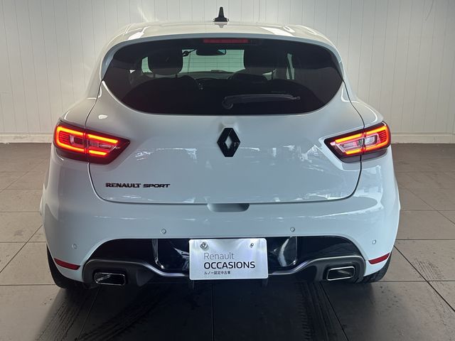 Renault LUTECIA 2020-01 5438-6