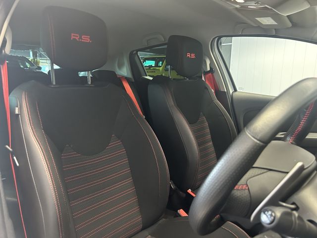 Renault LUTECIA 2020-01 5438-2