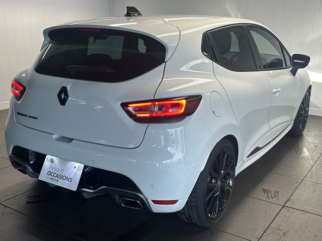 Renault LUTECIA 2020-01 5438-7