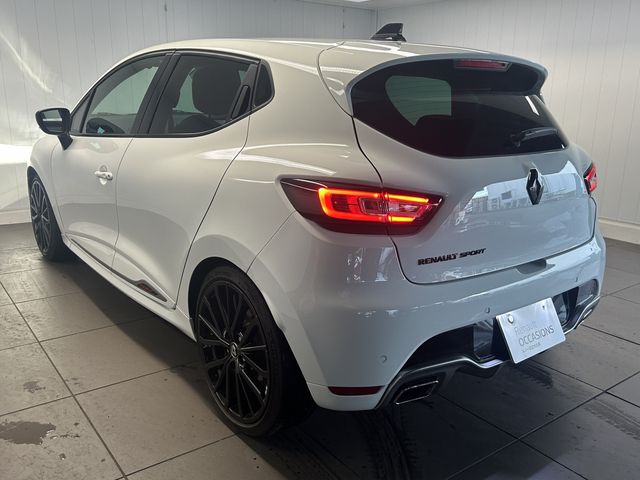 Renault LUTECIA 2020-01 5438-3