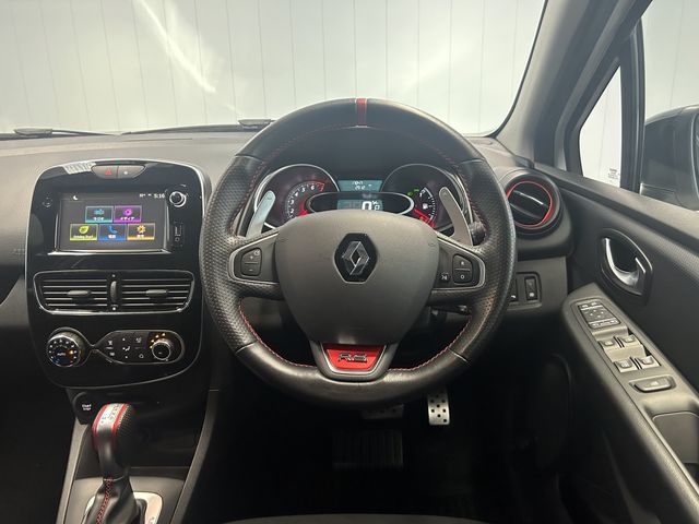 Renault LUTECIA 2020-01 5438-13